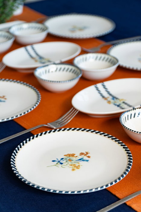 Hermia Set de Desayuno Demet 16 v2 de Porcelana Multicolor